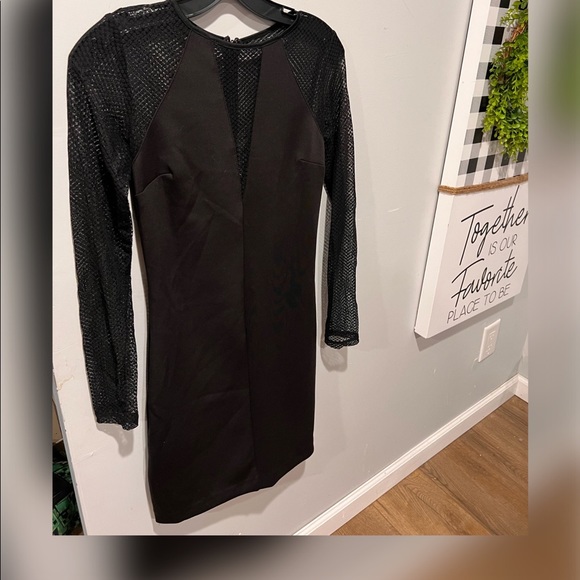 dynamic Dresses & Skirts - Black Dynamic Dress size small